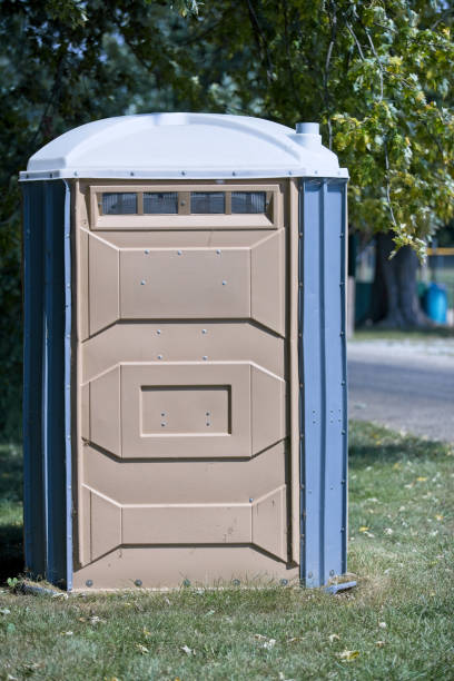 Portable Toilet Options We Offer in Lannon, WI